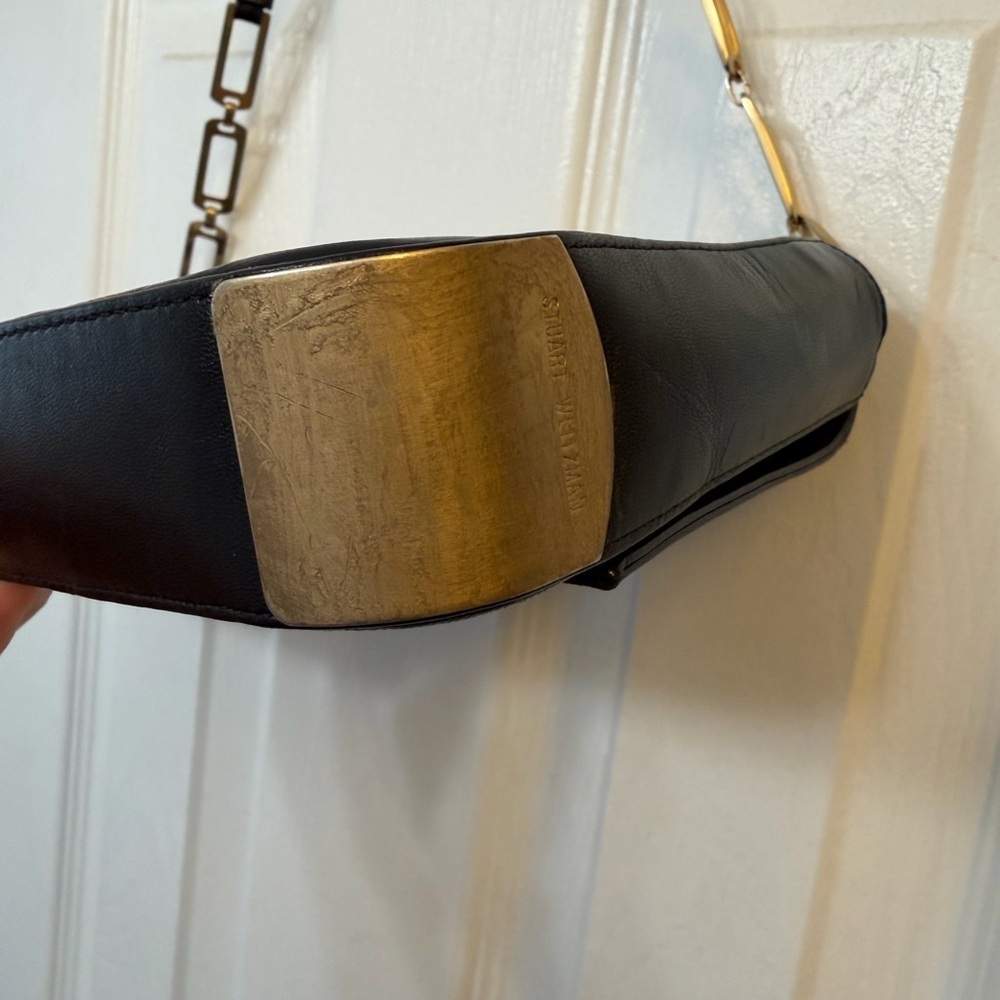 Stuart Whitman Vintage Black Leather Shoulder Bag with Gold Chain Strap - Picture 7 of 9